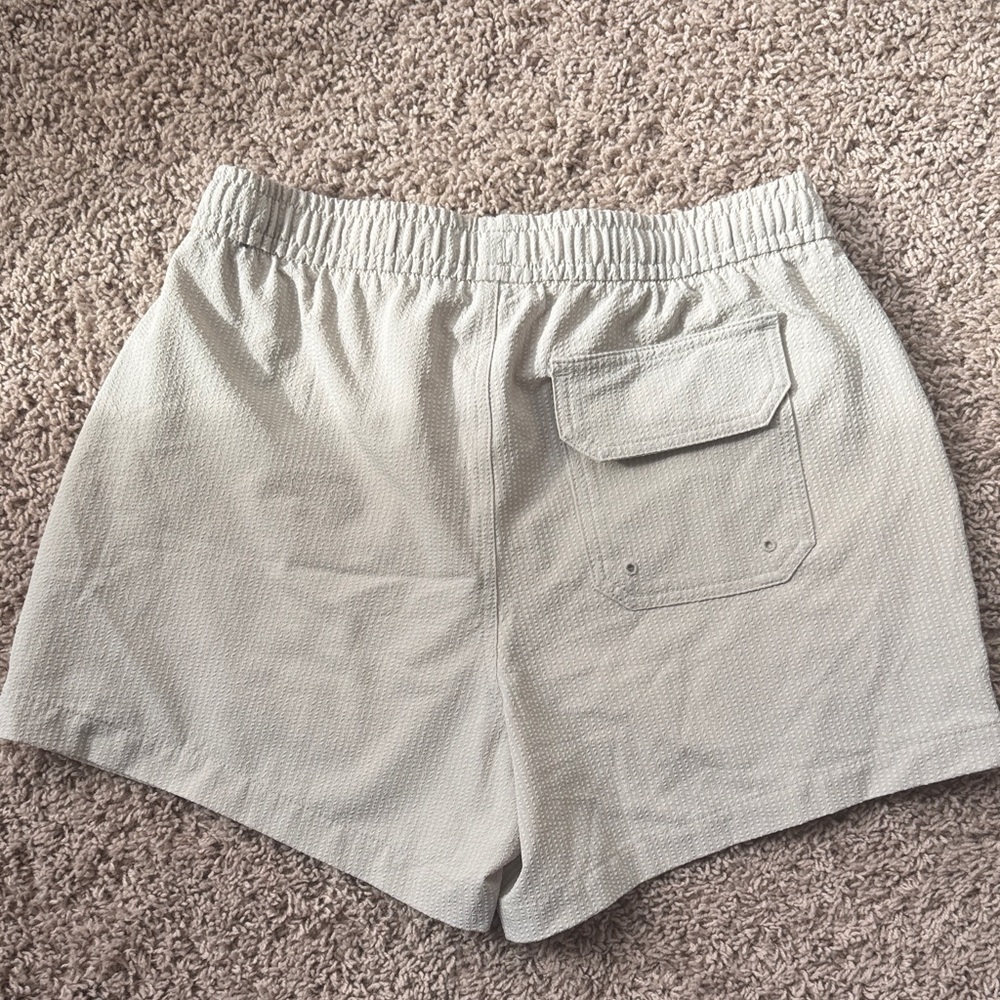 Abercrombie & Fitch Cream Seersucker Swim Trunk - Picture 4 of 6